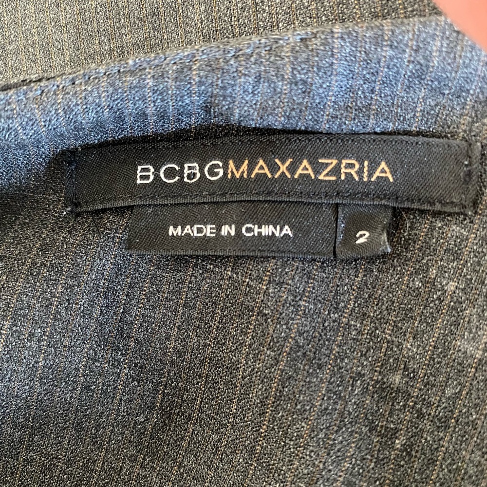 BCBG MaxAzria Unique Dark Gray Chic Wool Slacks with Black Geo Hip Design Size 2 - Picture 4 of 10